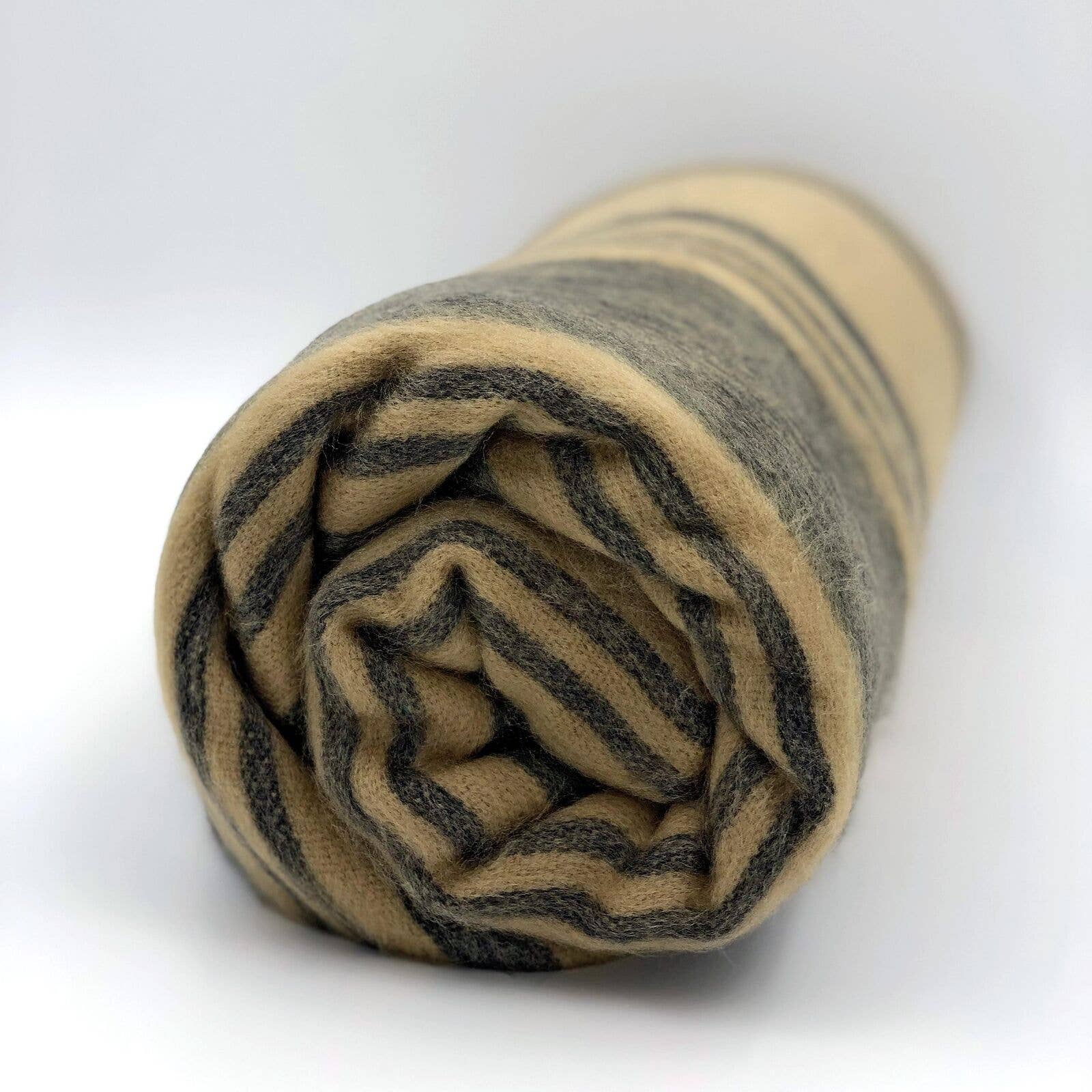 Wattlegrass | Alpaca Wool Blanket | 248cm x 155cm