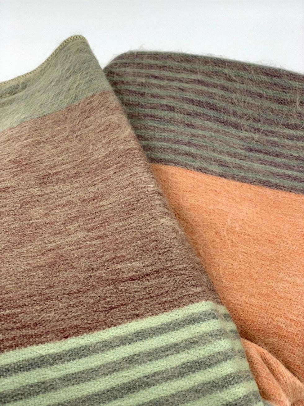 Sundown | Alpaca Wool Blanket | 230cm x 170cm