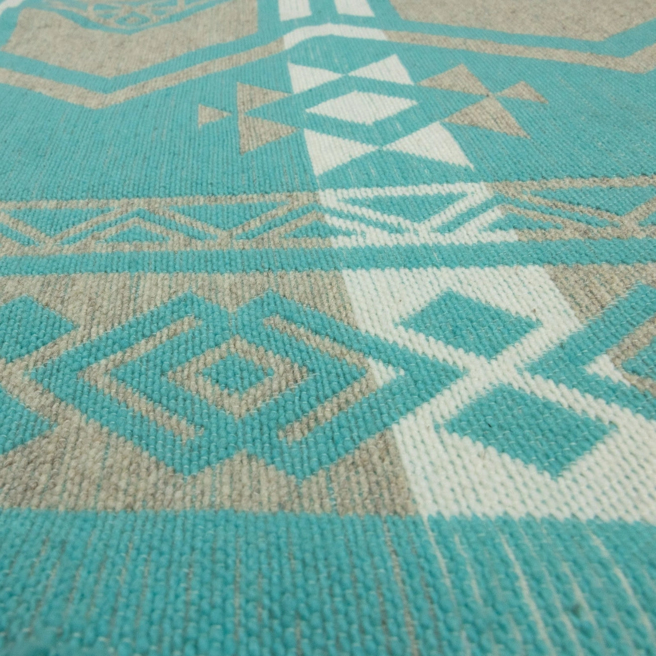 Salt Breeze | Llama Wool Blanket | 240 cm x 200cm