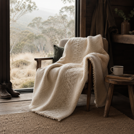 Ivory Ridge | 100% Llama Wool Blanket | 190cm x 110cm