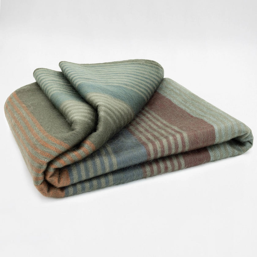 Mossvale | Alpaca Wool Blanket | 242cm x 175cm