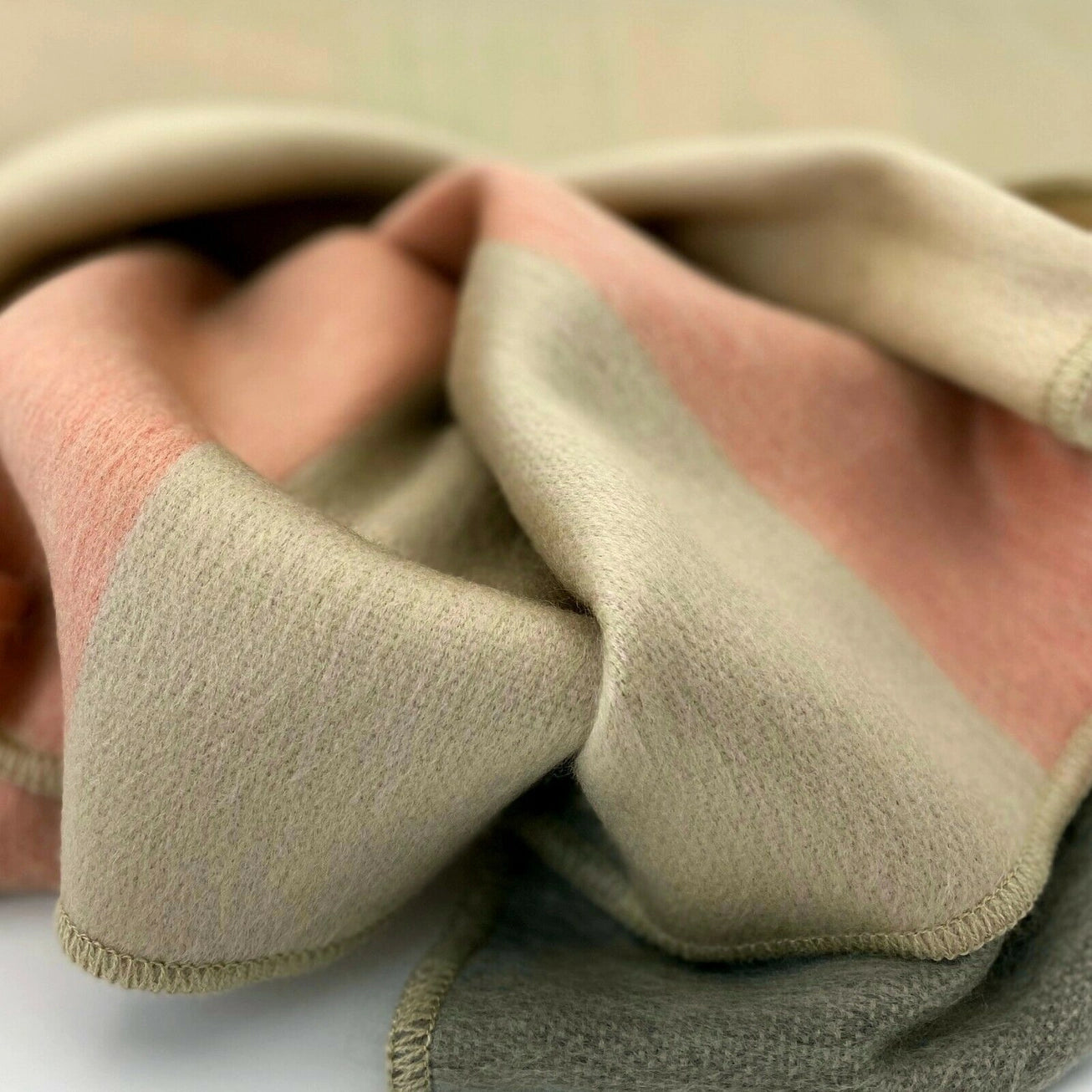 Pink Salt | Alpaca Wool Blanket | 250cm x 170cm